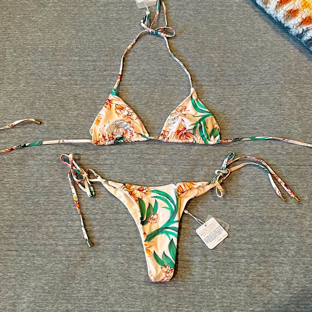 Monday Swimwear Palma bikini set